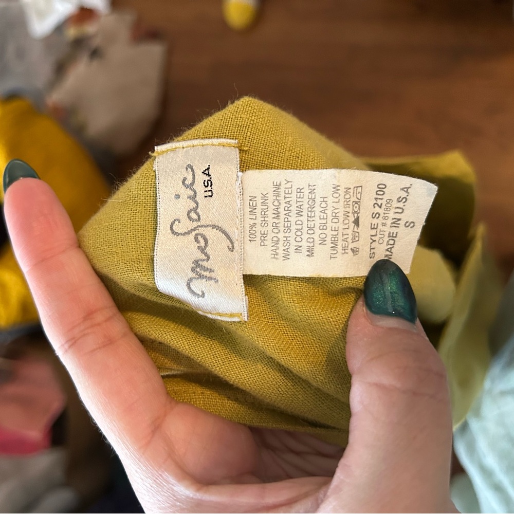 Mustard Linen Button-Up Top - Picture 3 of 3